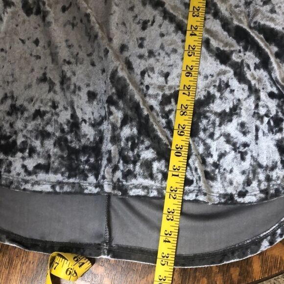 NEW Z Supply Crushed Gray Velvet Shift Dress SzM Date Night, Holiday, Occassion - Picture 13 of 13